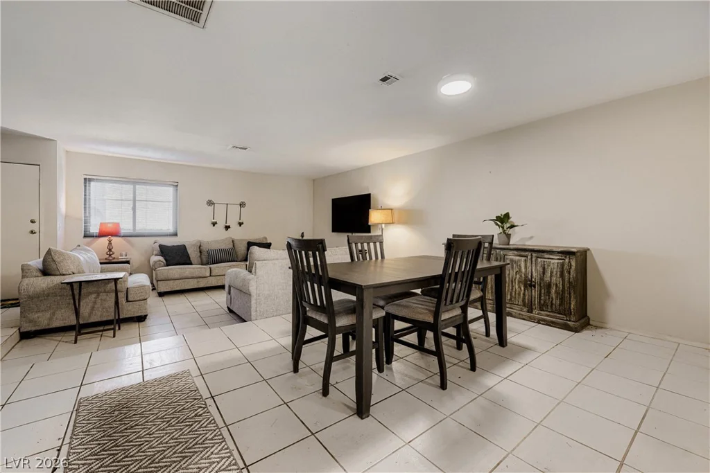 4180 Flamingo Crest, Las Vegas, NV 89121
