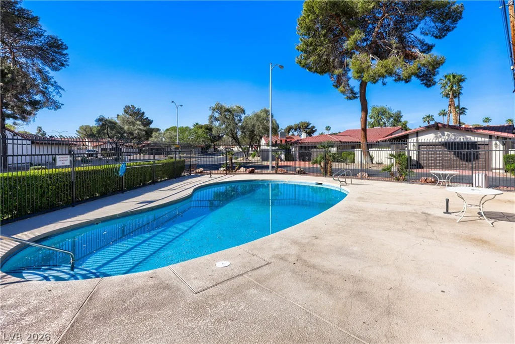 4180 Flamingo Crest, Las Vegas, NV 89121