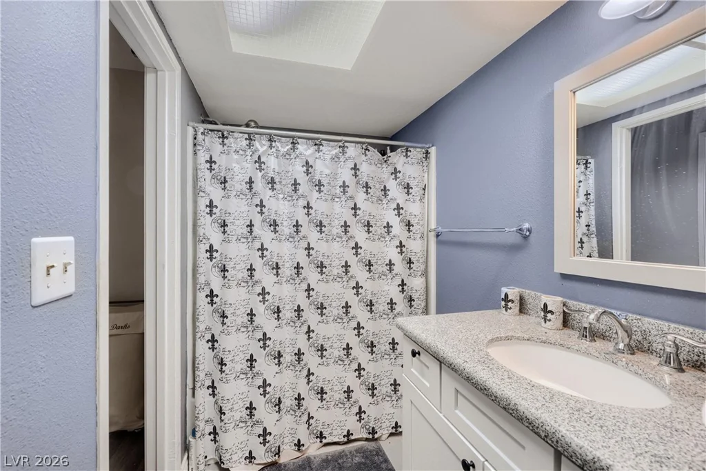 4180 Flamingo Crest, Las Vegas, NV 89121