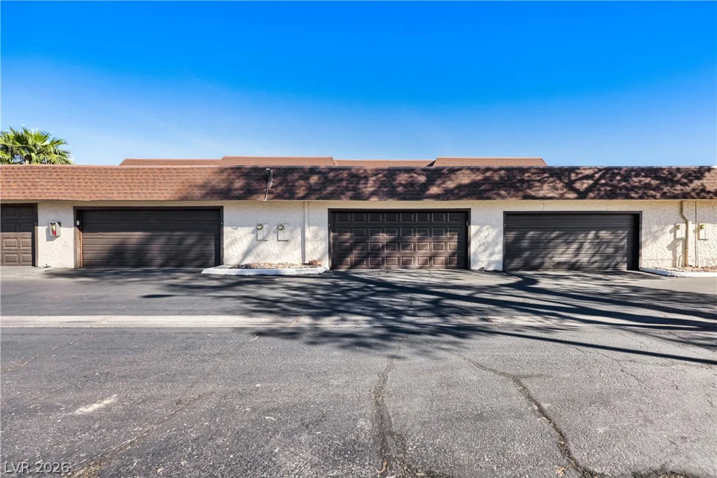 4180 Flamingo Crest, Las Vegas, NV 89121