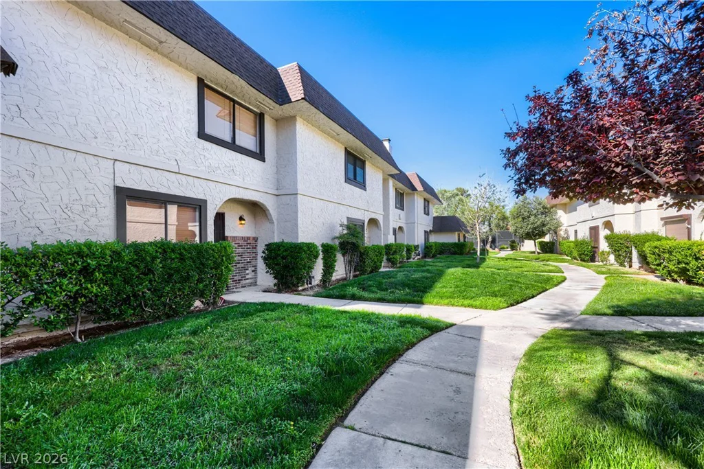 4180 Flamingo Crest, Las Vegas, NV 89121