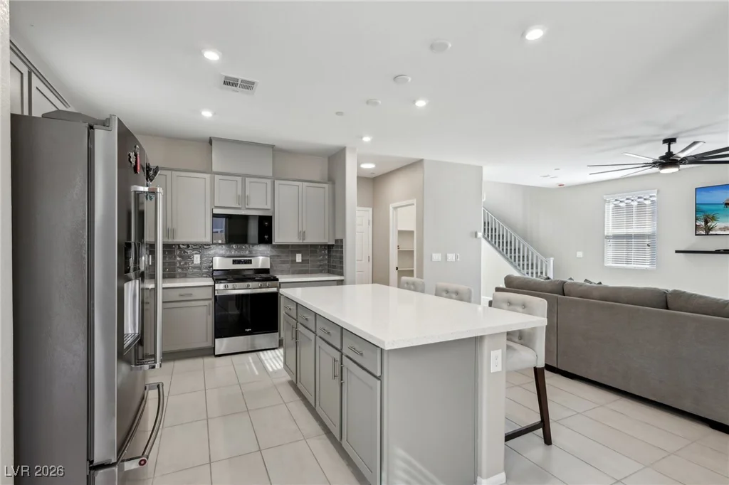 10933 Sageview, Las Vegas, NV 89166