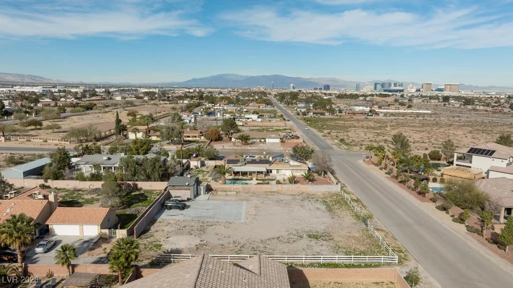 s Rodgers St, Las Vegas, NV 89139