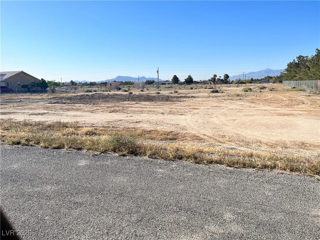 160 Leslie, Pahrump, NV 89048