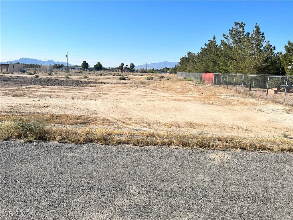 160 Leslie, Pahrump, NV 89048