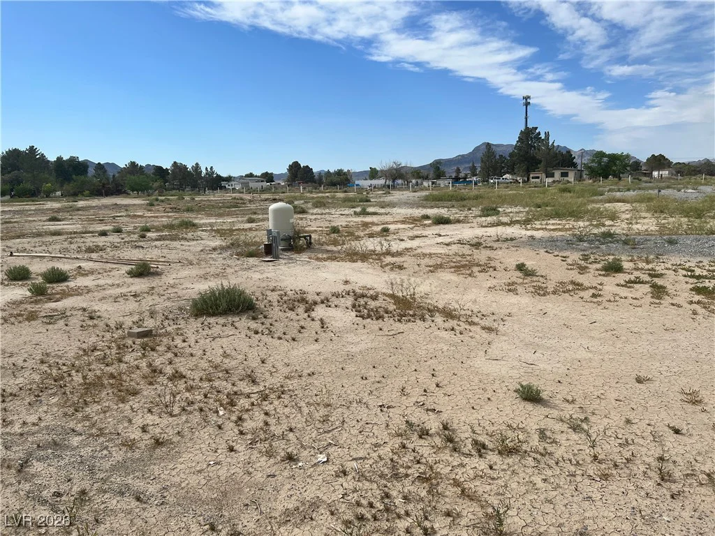 160 Leslie, Pahrump, NV 89048