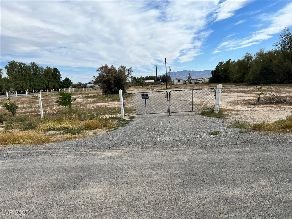 160 Leslie, Pahrump, NV 89048