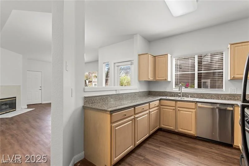 5250 Rainbow, Las Vegas, NV 89118