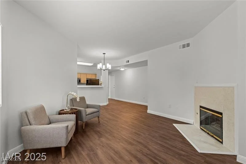 5250 Rainbow, Las Vegas, NV 89118