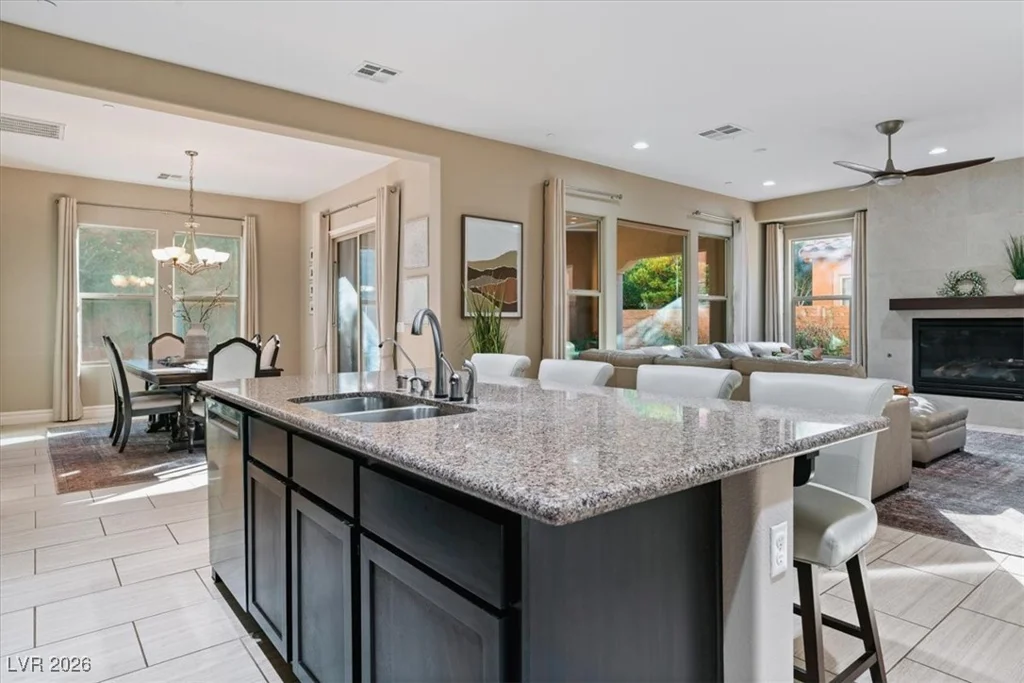 3 Viola Carino, Henderson, NV 89011