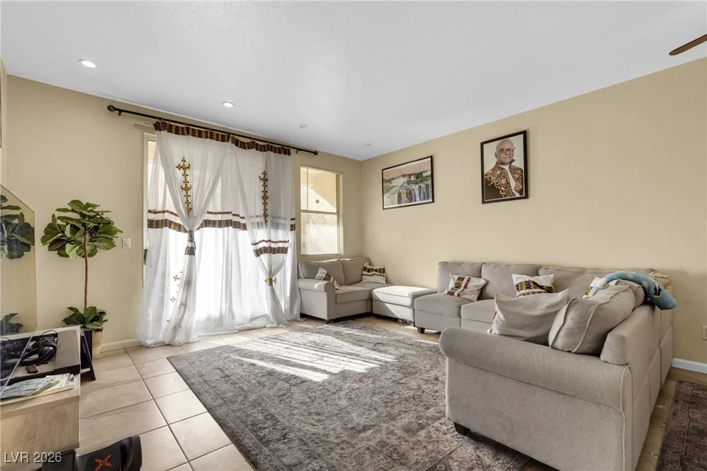 5155 Tropicana, Las Vegas, NV 89103