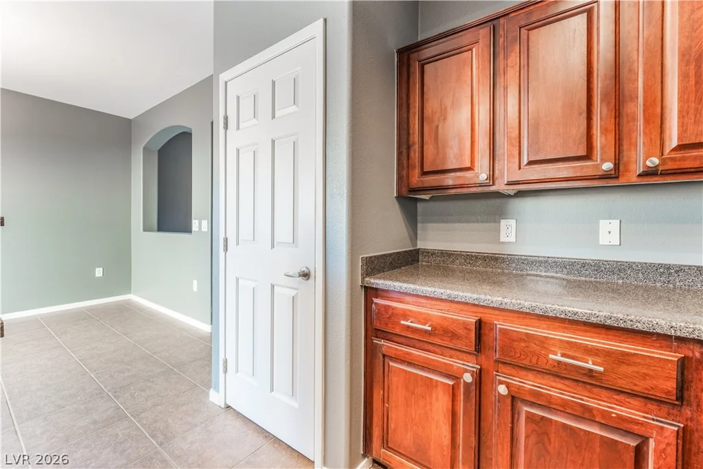 6329 Snap Ridge, North Las Vegas, NV 89081