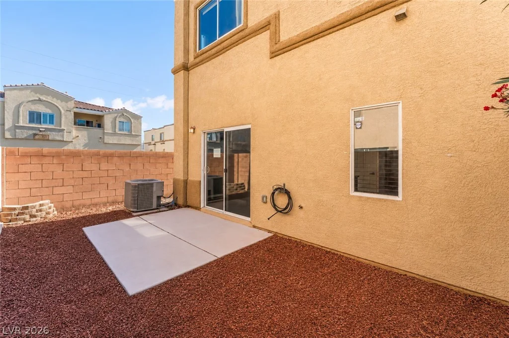 6329 Snap Ridge, North Las Vegas, NV 89081