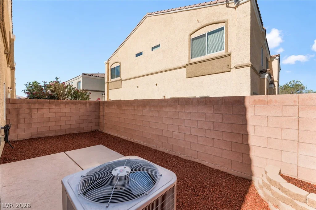 6329 Snap Ridge, North Las Vegas, NV 89081