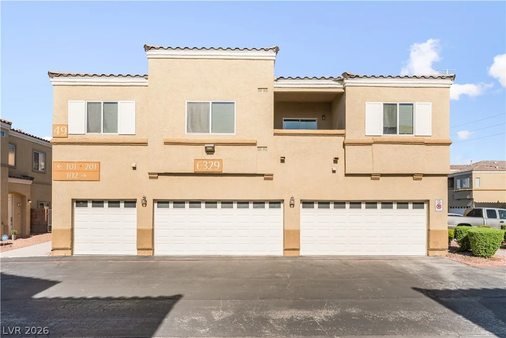 6329 Snap Ridge, North Las Vegas, NV 89081