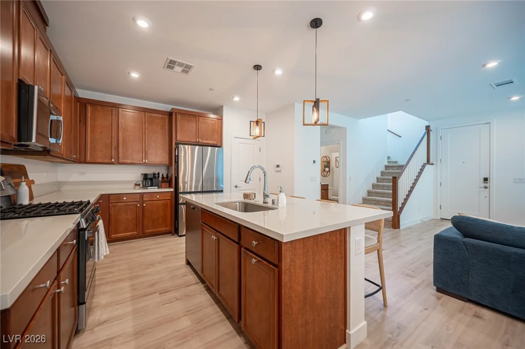9240 Rampa, Las Vegas, NV 89166