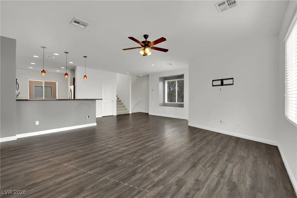 9350 Hopcroft, Las Vegas, NV 89178