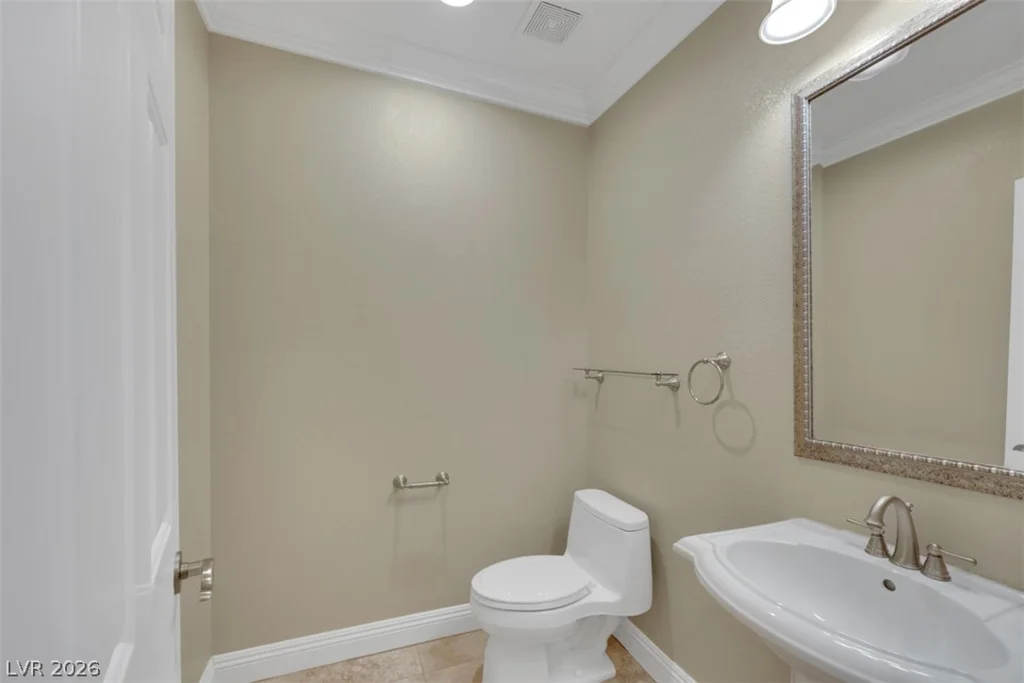15 Oro Valley, Henderson, NV 89052