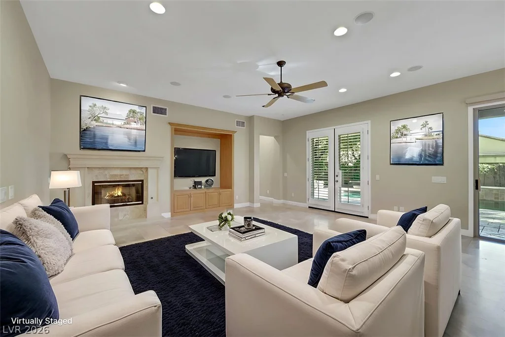 15 Oro Valley, Henderson, NV 89052