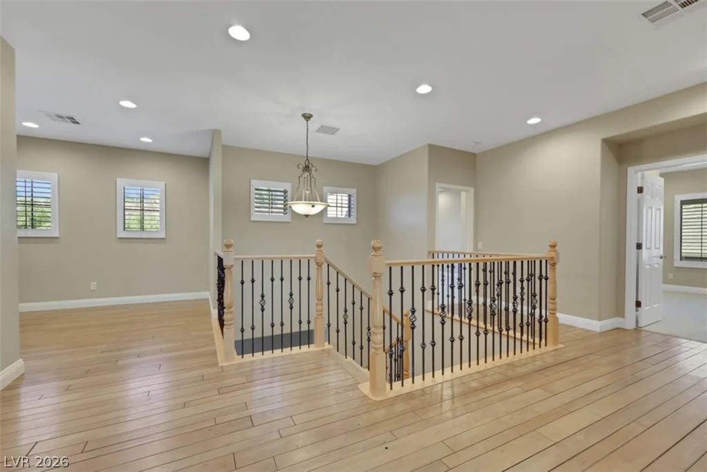 15 Oro Valley, Henderson, NV 89052
