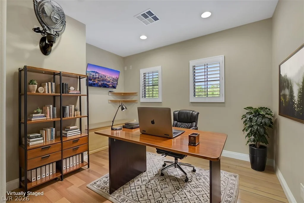 15 Oro Valley, Henderson, NV 89052