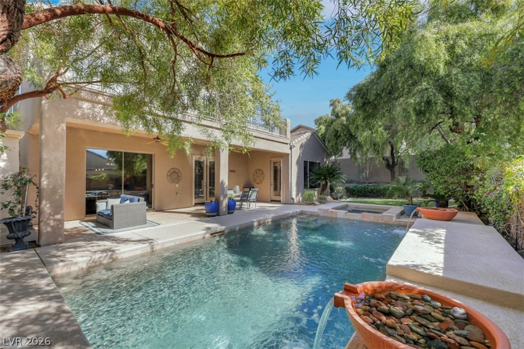15 Oro Valley, Henderson, NV 89052