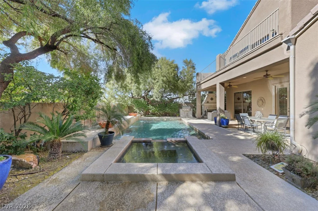 15 Oro Valley, Henderson, NV 89052