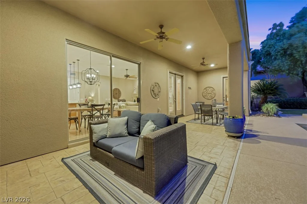 15 Oro Valley, Henderson, NV 89052