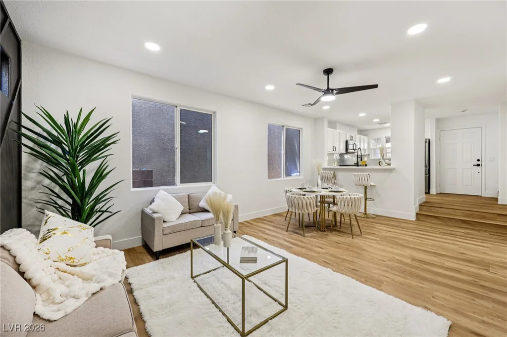 9085 Maycott, Las Vegas, NV 89148