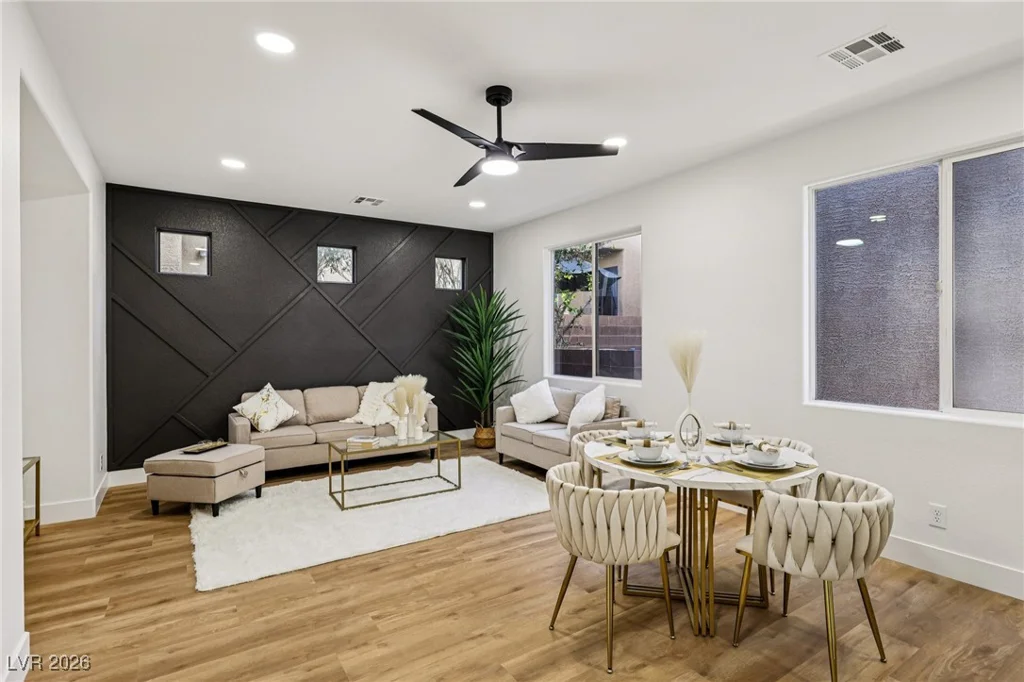 9085 Maycott, Las Vegas, NV 89148