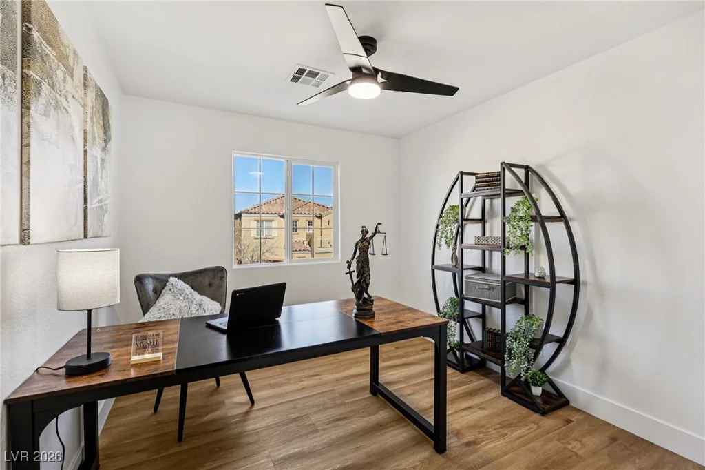9085 Maycott, Las Vegas, NV 89148