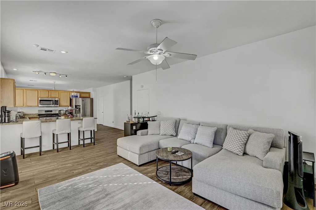 6316 Morning Roses, North Las Vegas, NV 89031