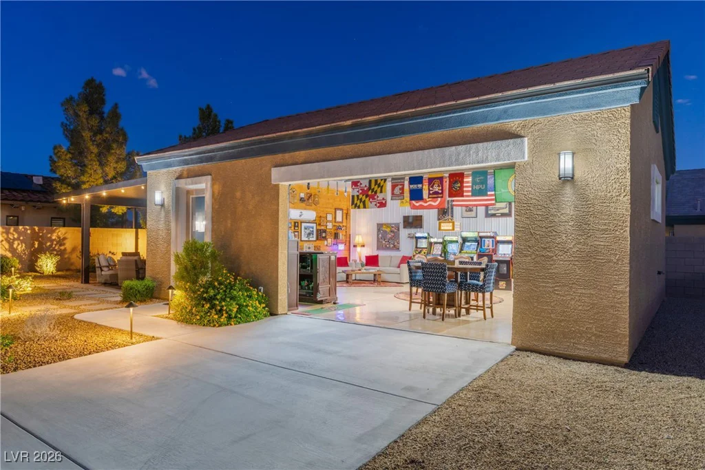 9030 Chiffon Mist, Las Vegas, NV 89129