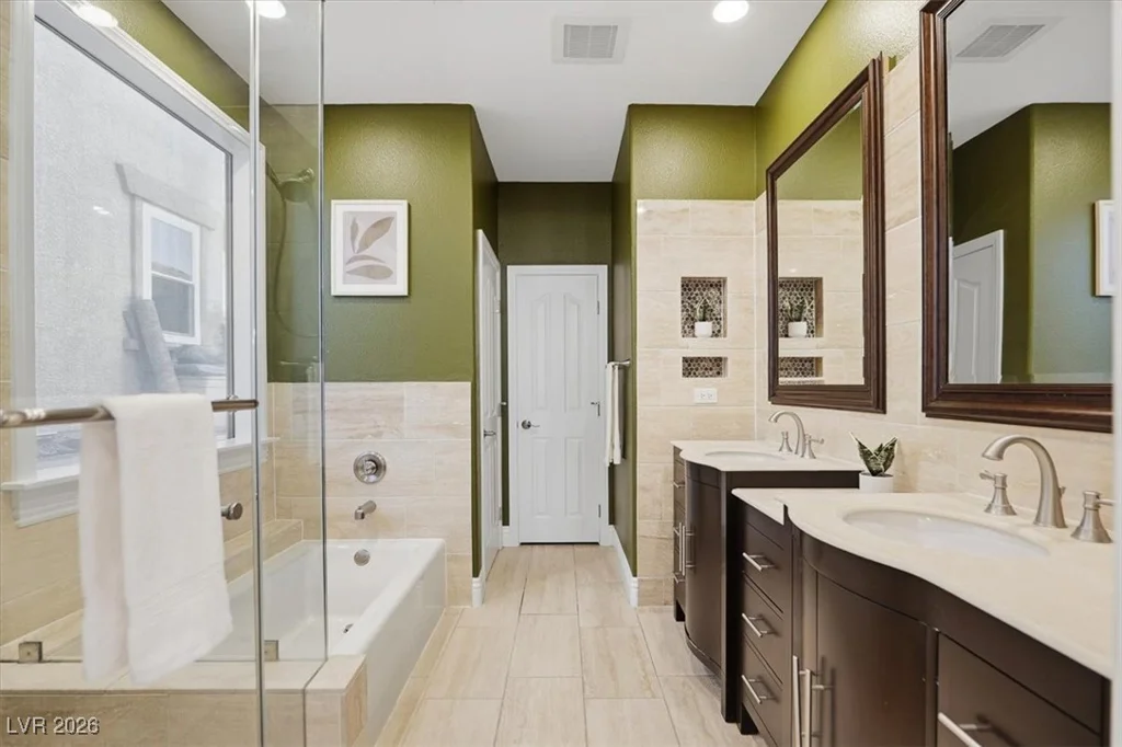 88 Misty Rain, Henderson, NV 89012