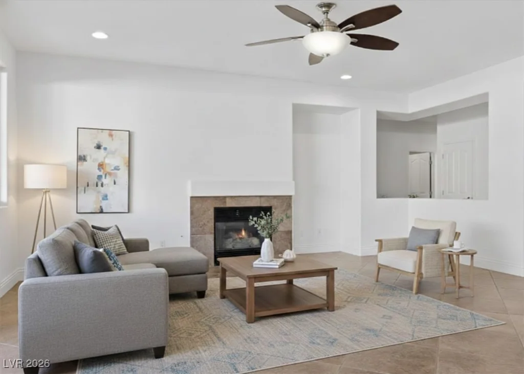 88 Misty Rain, Henderson, NV 89012