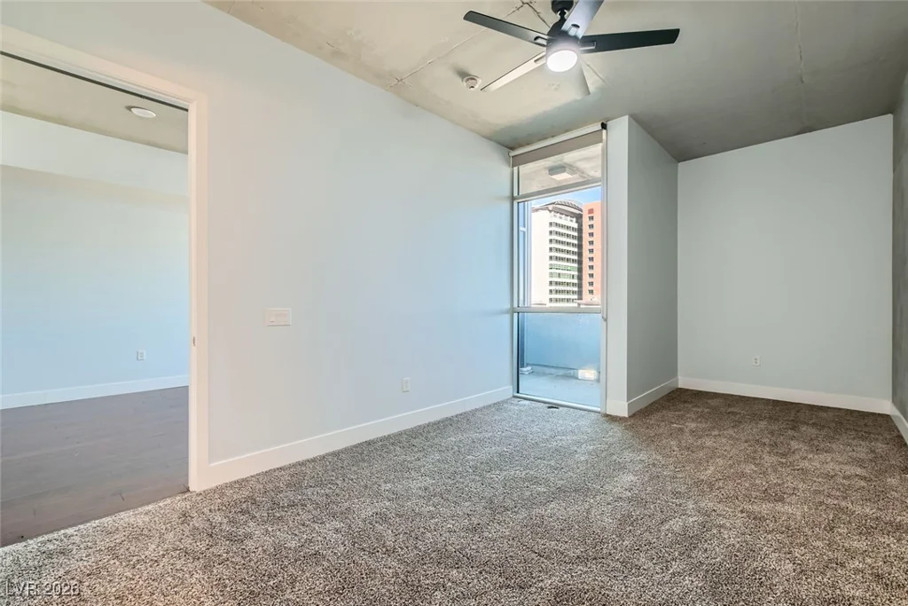 353 Bonneville, Las Vegas, NV 89101