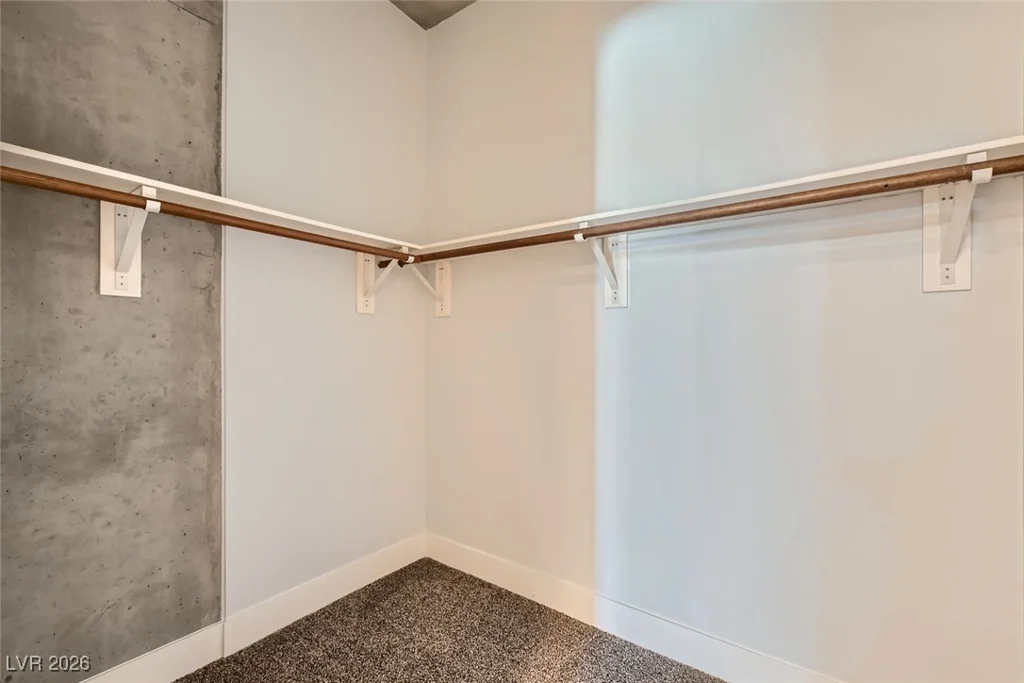 353 Bonneville, Las Vegas, NV 89101