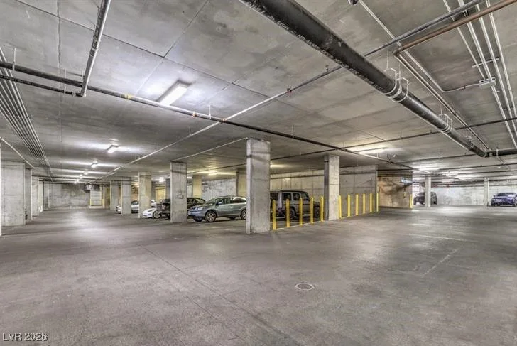 353 Bonneville, Las Vegas, NV 89101