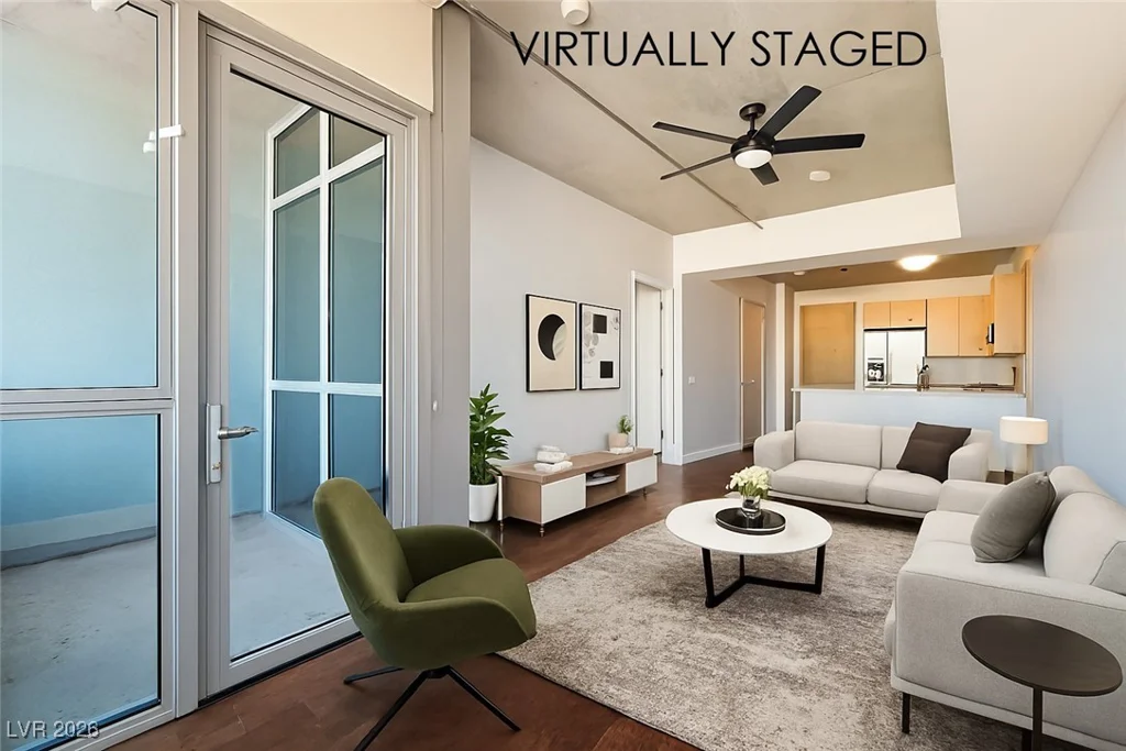 353 Bonneville, Las Vegas, NV 89101