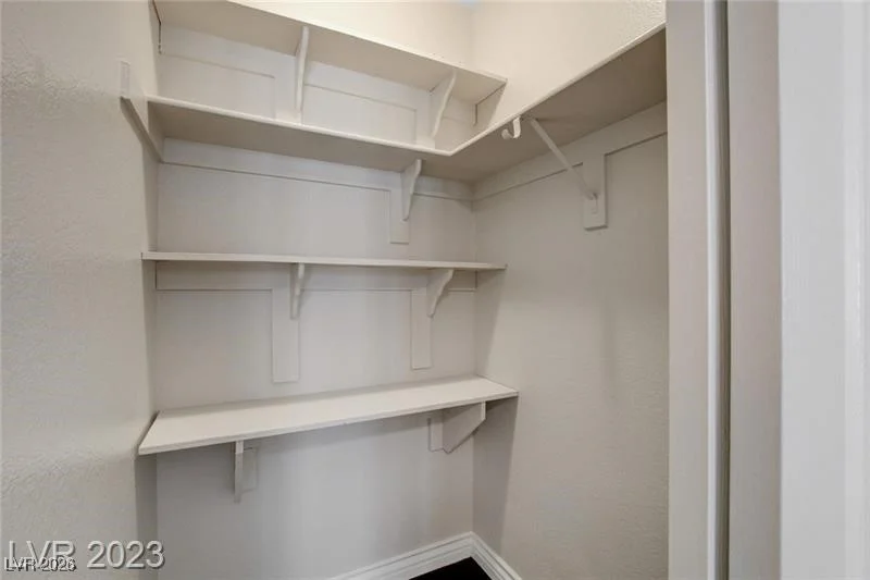 1609 Vespertina, Las Vegas, NV 89128