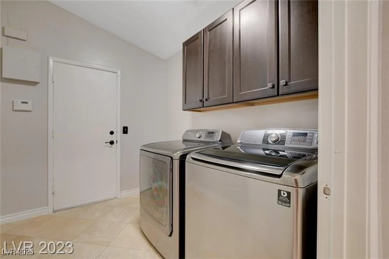 1609 Vespertina, Las Vegas, NV 89128