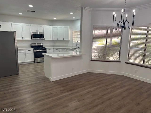 5131 Tara, Las Vegas, NV 89146