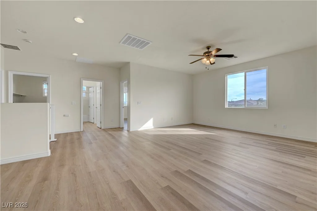 7931 Campers Village, Las Vegas, NV 89178