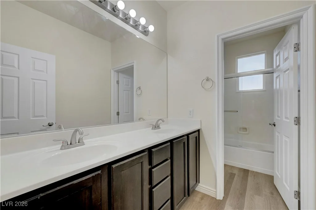 7931 Campers Village, Las Vegas, NV 89178