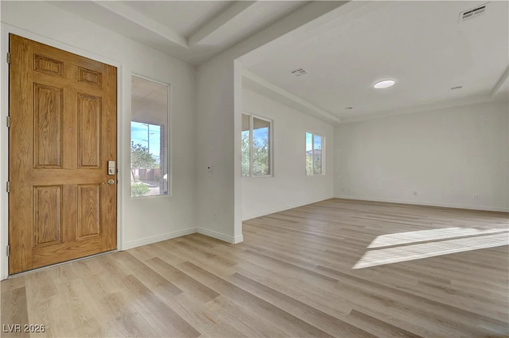 7931 Campers Village, Las Vegas, NV 89178