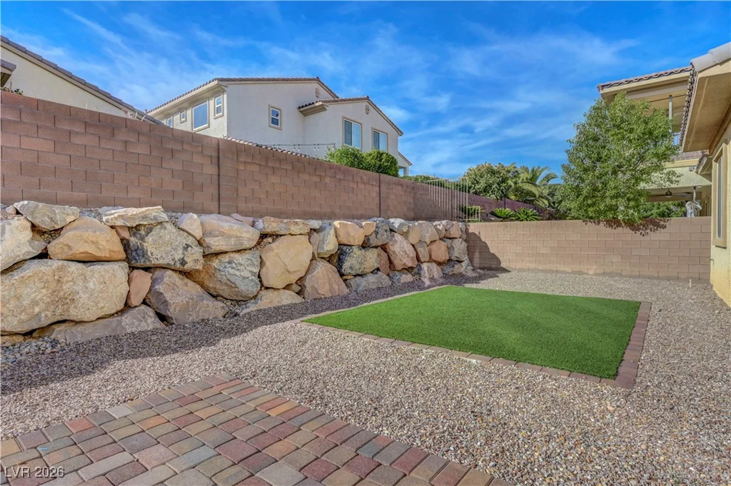7931 Campers Village, Las Vegas, NV 89178
