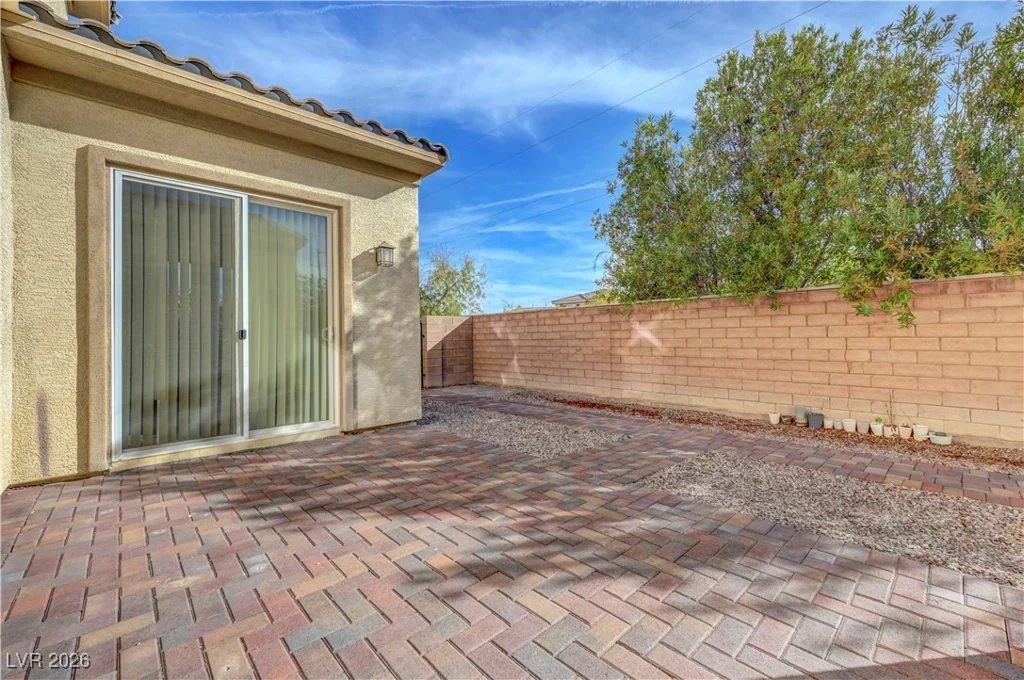 7931 Campers Village, Las Vegas, NV 89178