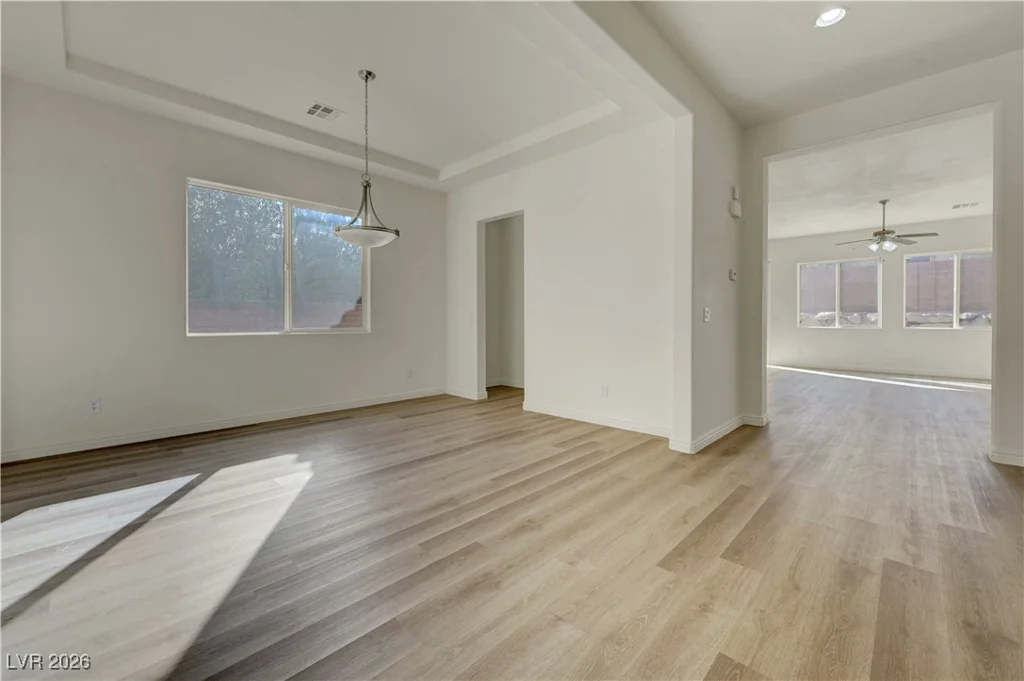 7931 Campers Village, Las Vegas, NV 89178