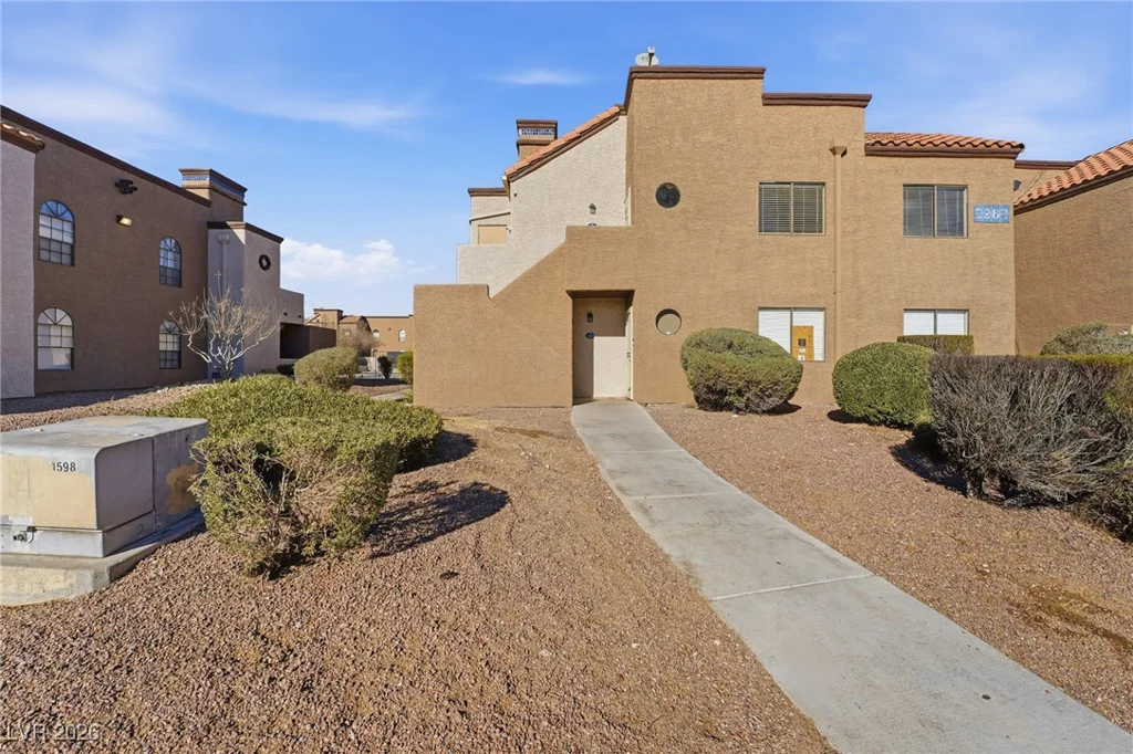 2982 Juniper Hills, Las Vegas, NV 89142