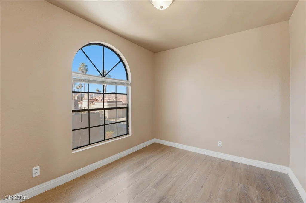 2982 Juniper Hills, Las Vegas, NV 89142